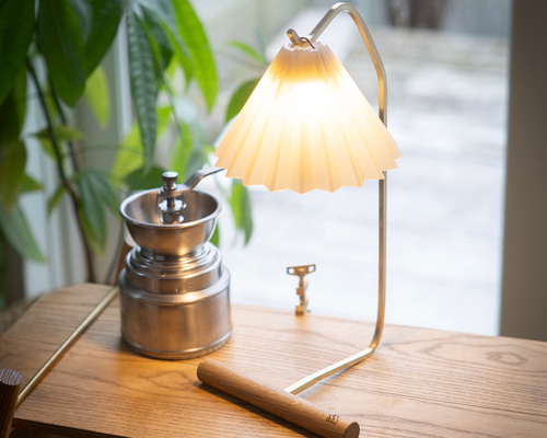 真鍮とオークウッド丸棒のランタンスタンド【GRANDE】 その他