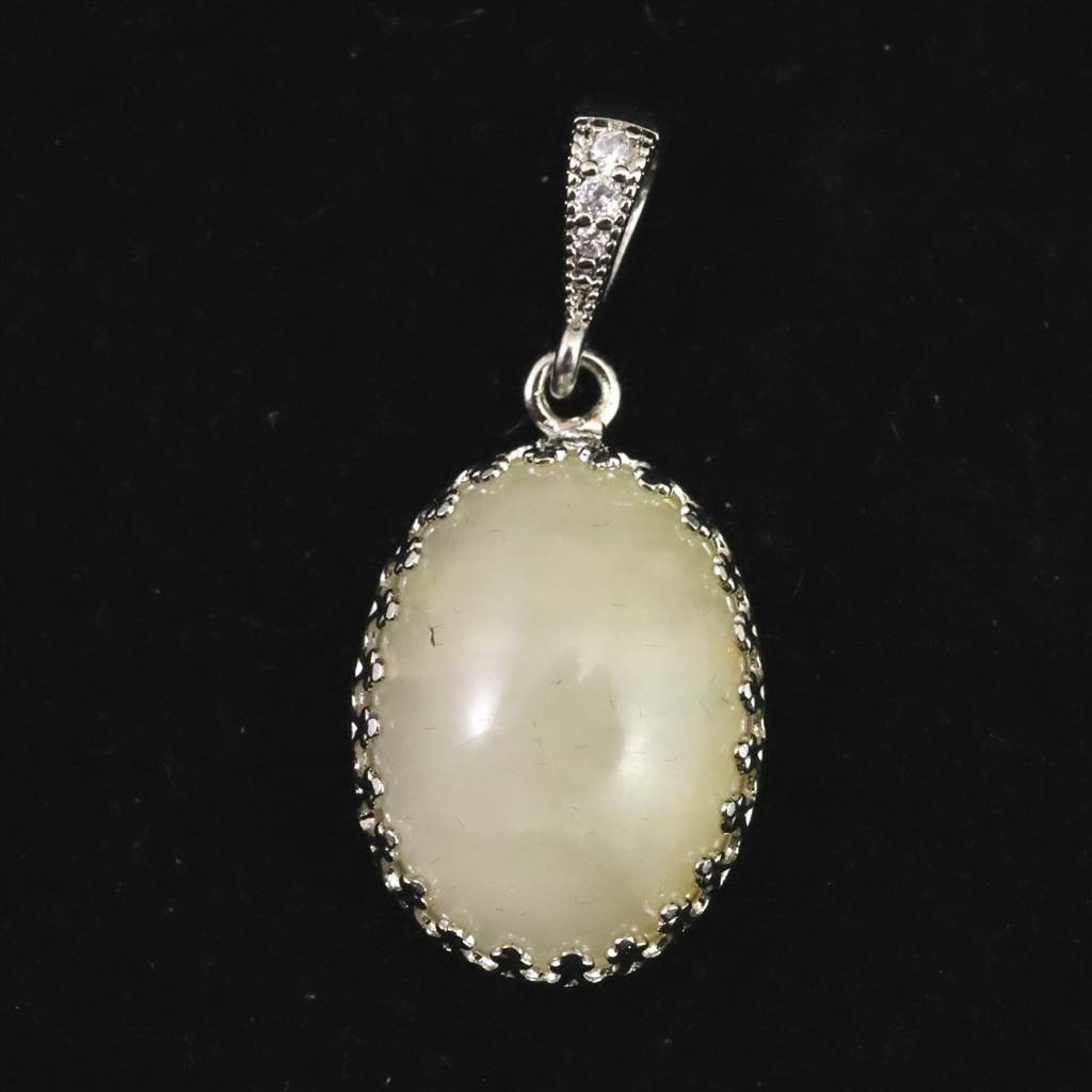 静岡水晶　19mmオーバルペンダント 3.6g #98764