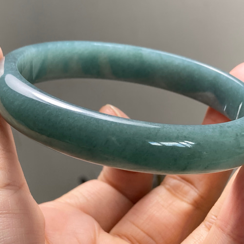 BG9-04 美品 糯氷種 灰藍色 61.0MM グアテマラ産 本翡翠 バングル