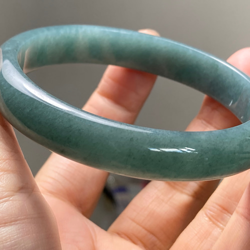 BG9-04 美品 糯氷種 灰藍色 61.0MM グアテマラ産 本翡翠 バングル