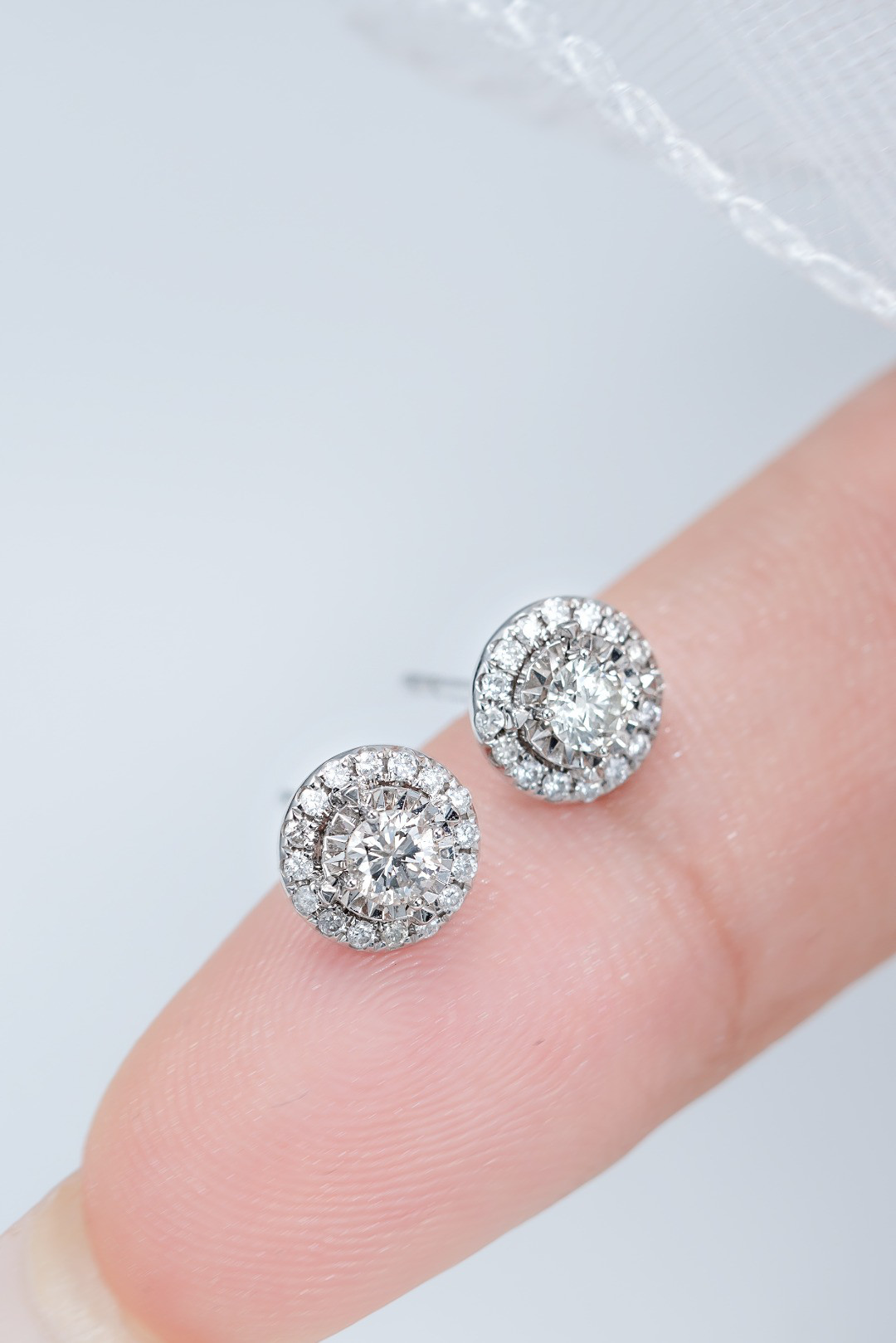 天然ダイヤモンドピアスk18