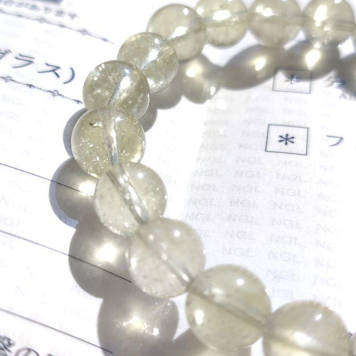 ◇鑑別書付き◇リビアングラス◇9~9.5mm玉◇ | ANNA - 天然石