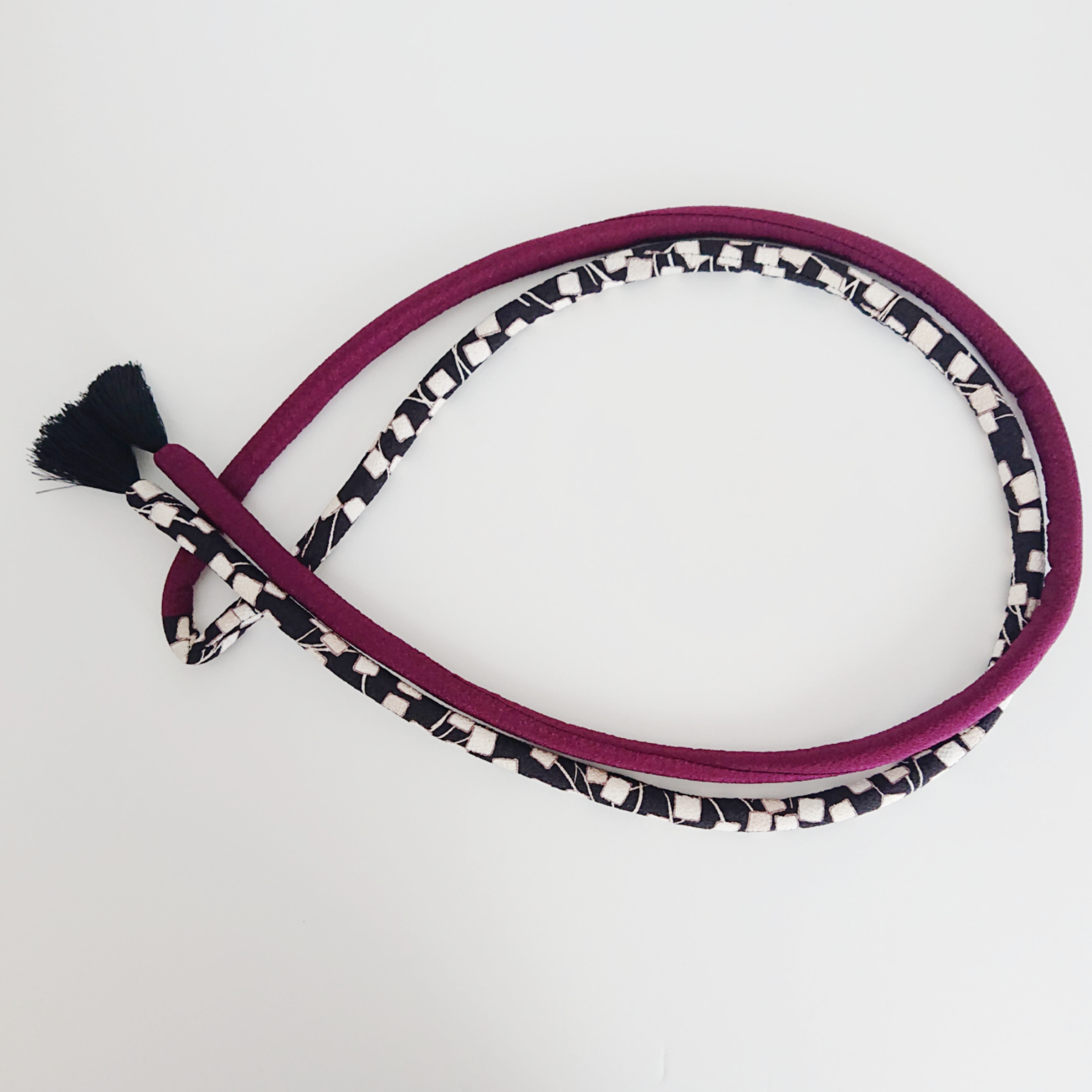 丸ぐけ　帯締め　ちりめん　スクエア × ブラック／エンジ