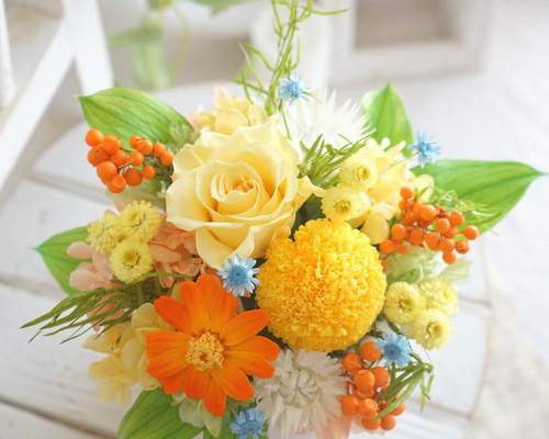 プリザーブドフラワー♥アレンジメント♥ イエロー♥ビタミン♥ボックス♥カゴ♥退職 17135abd251346fb230b54b7489889