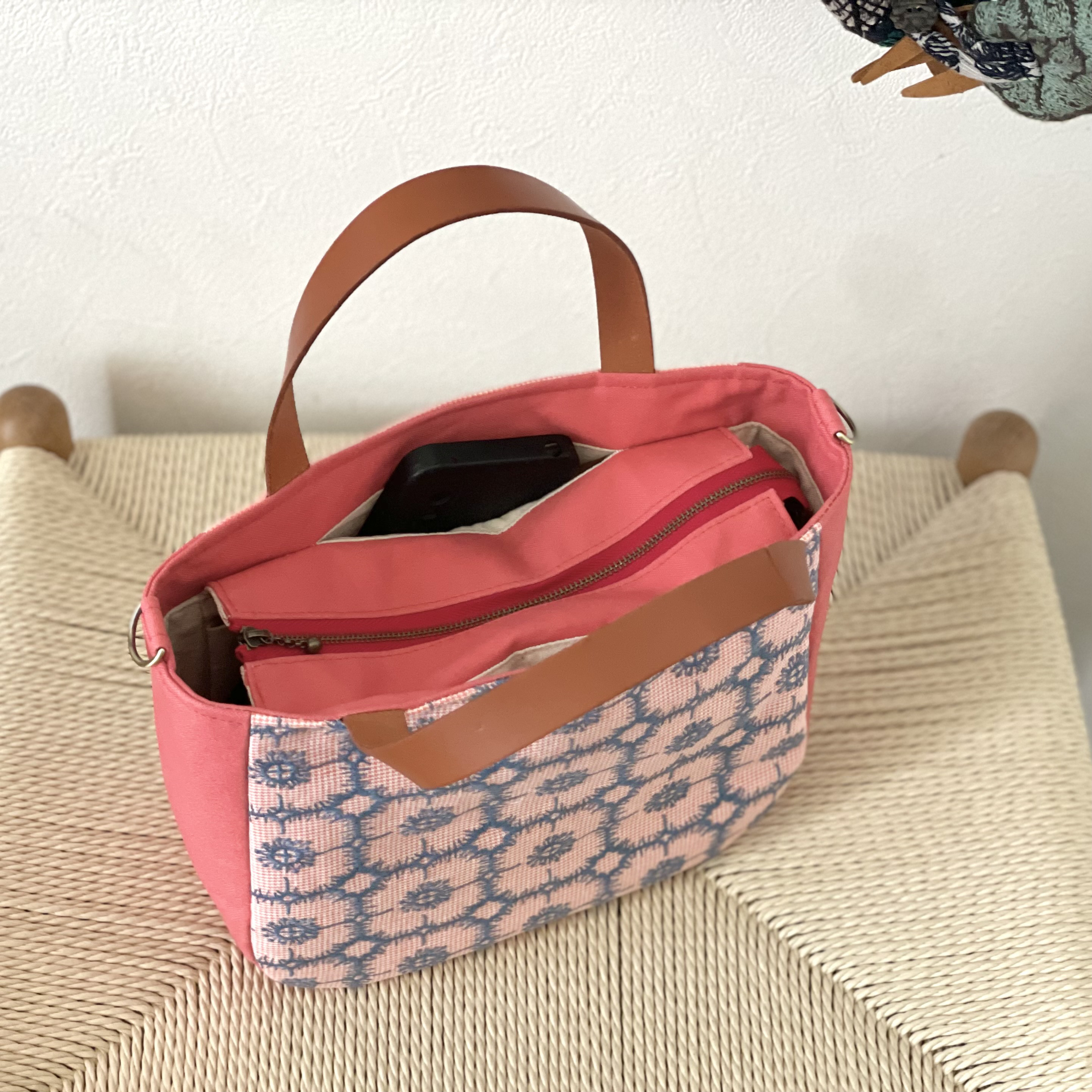 ⚮̈ミナペルホネン anemone pink まるっこかくれんぼトート