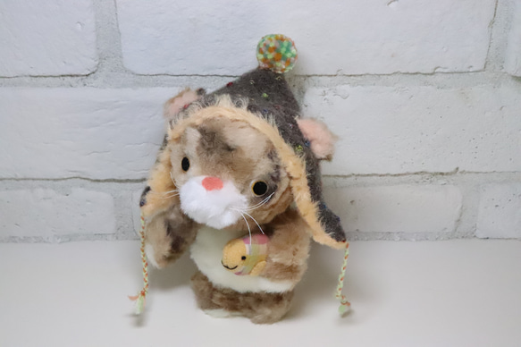 お魚抱えたにゃんこ 10枚目の画像