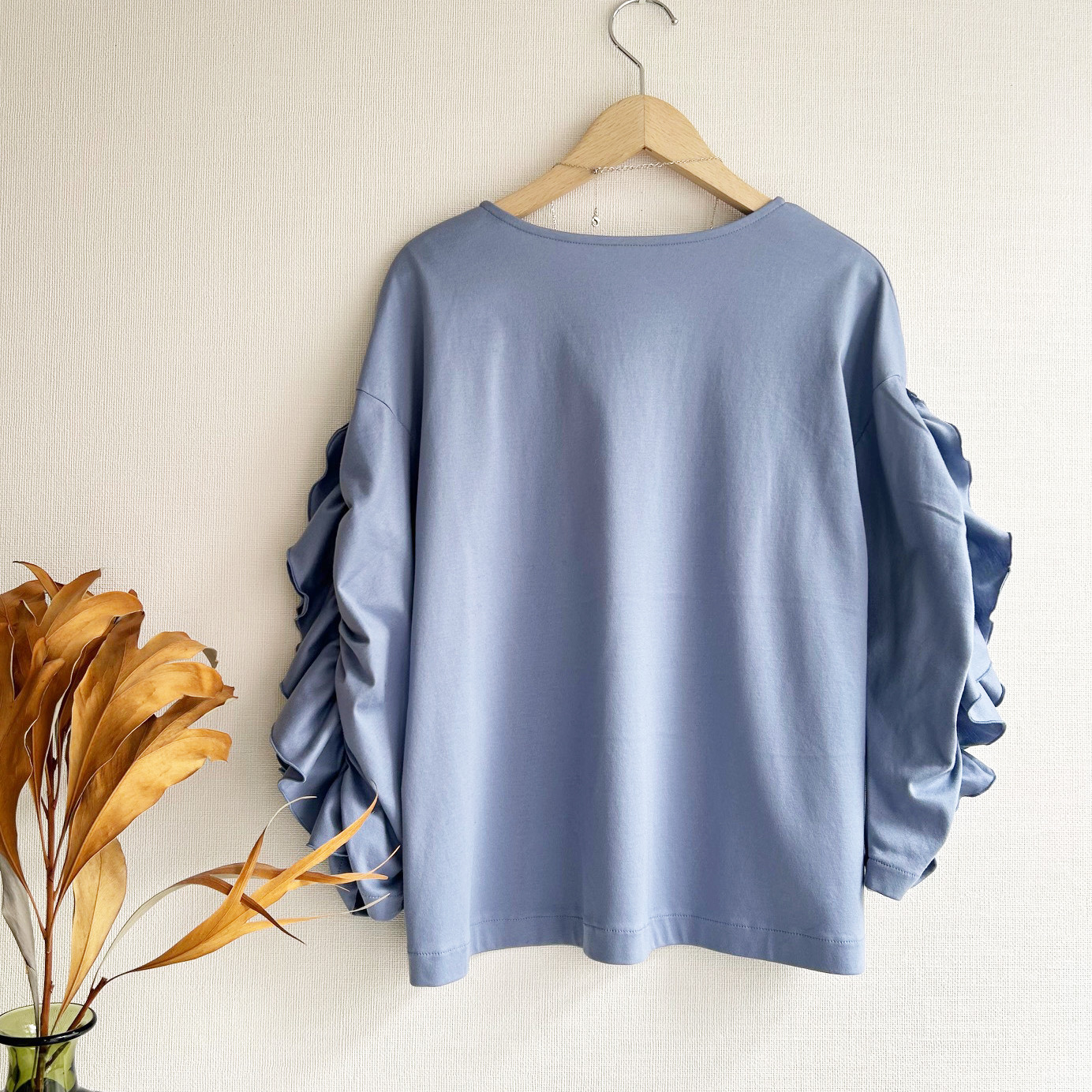 花びらフリル袖＊カットソープルオーバー《サックスブルー＊ローズピンク》