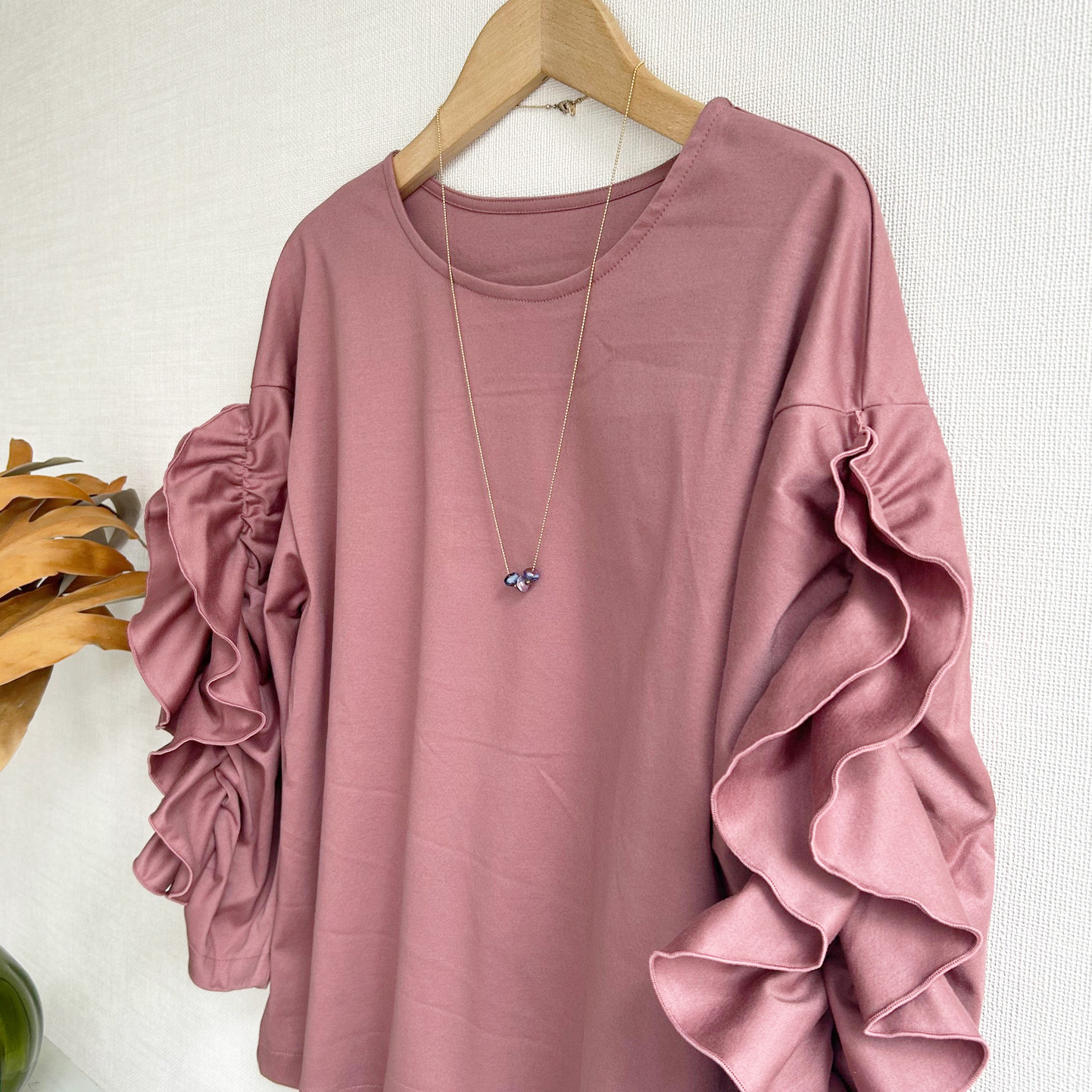 花びらフリル袖＊カットソープルオーバー《サックスブルー＊ローズピンク》