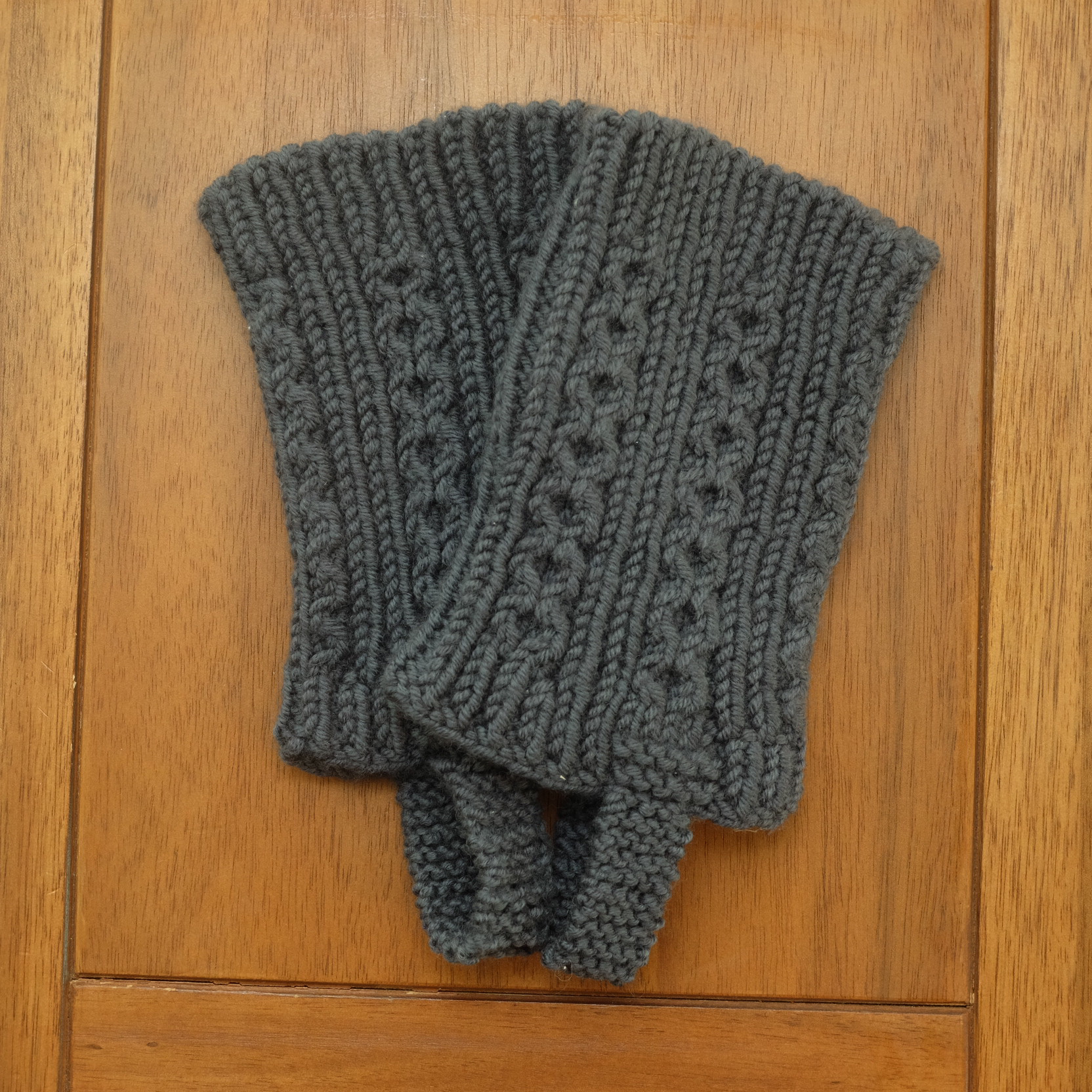 細見え♡スチールグレー【スリムなレッグウォーマー】トレンカ／メリノ／冬の靴下 ルームソックス 冷えとり