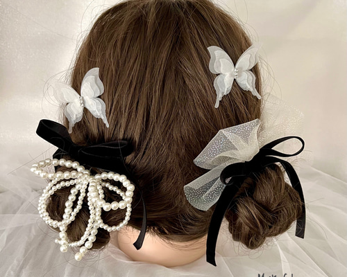 送料無料》⌘ベルベットリボン×パール×蝶々の髪飾り⌘卒業式 和装 成人