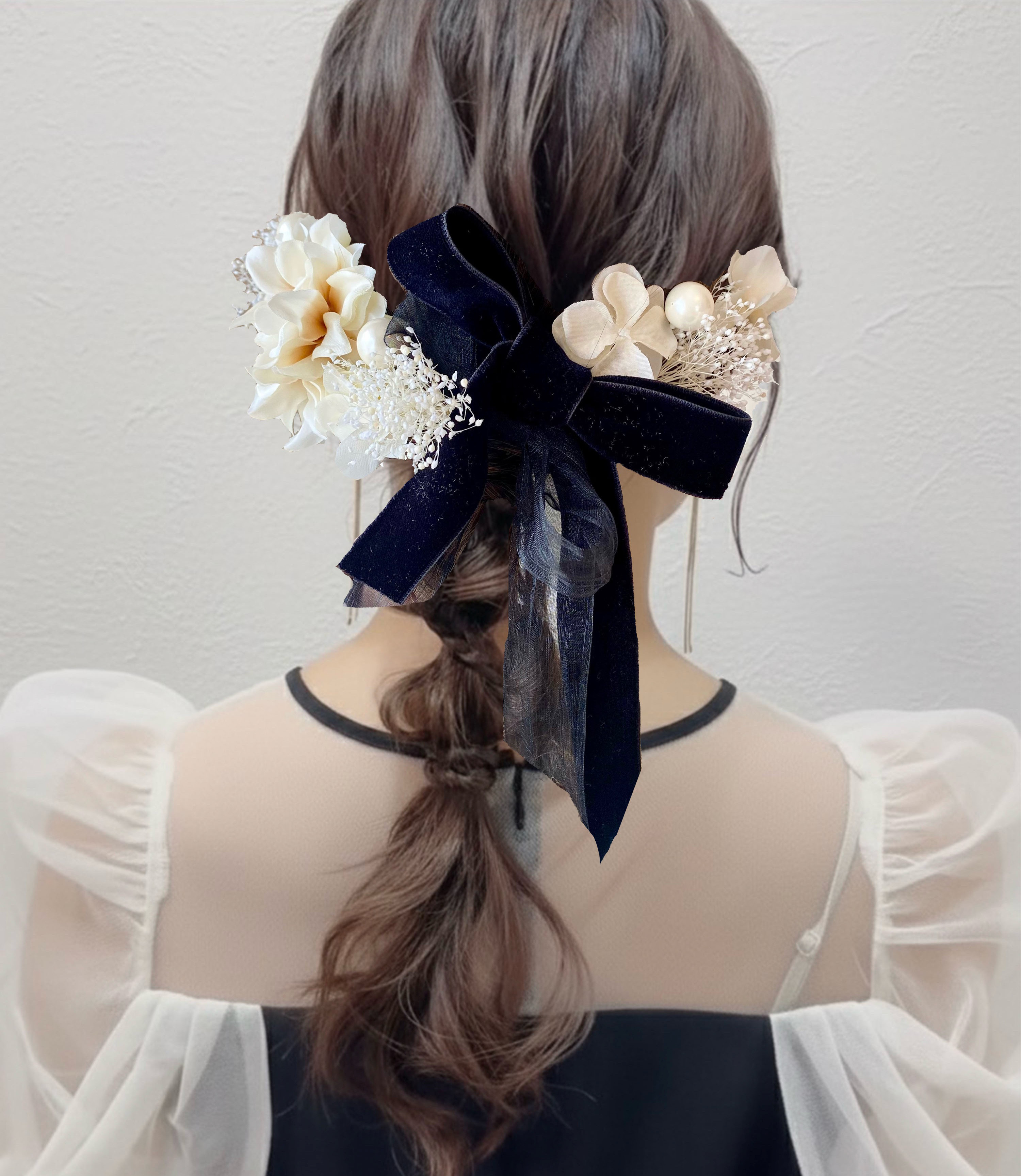ベロアリボン　オーガンジーリボン　ブラック　ホワイト髪飾り　　成人式　結婚式　卒業式　振袖　袴　和装　着物　黒リボン　白