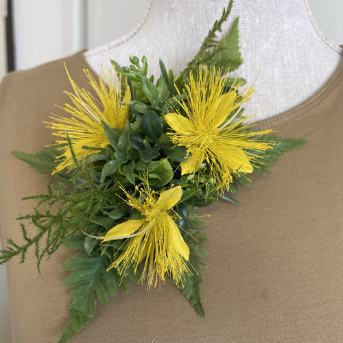 レフア髪飾り 黄色レフアの人気髪飾りクリップ。フラダンス、ハワイ島 ヘアクリップ