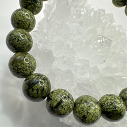 アメジストファントム】内なる成長を導く 天然石 ブレスレット