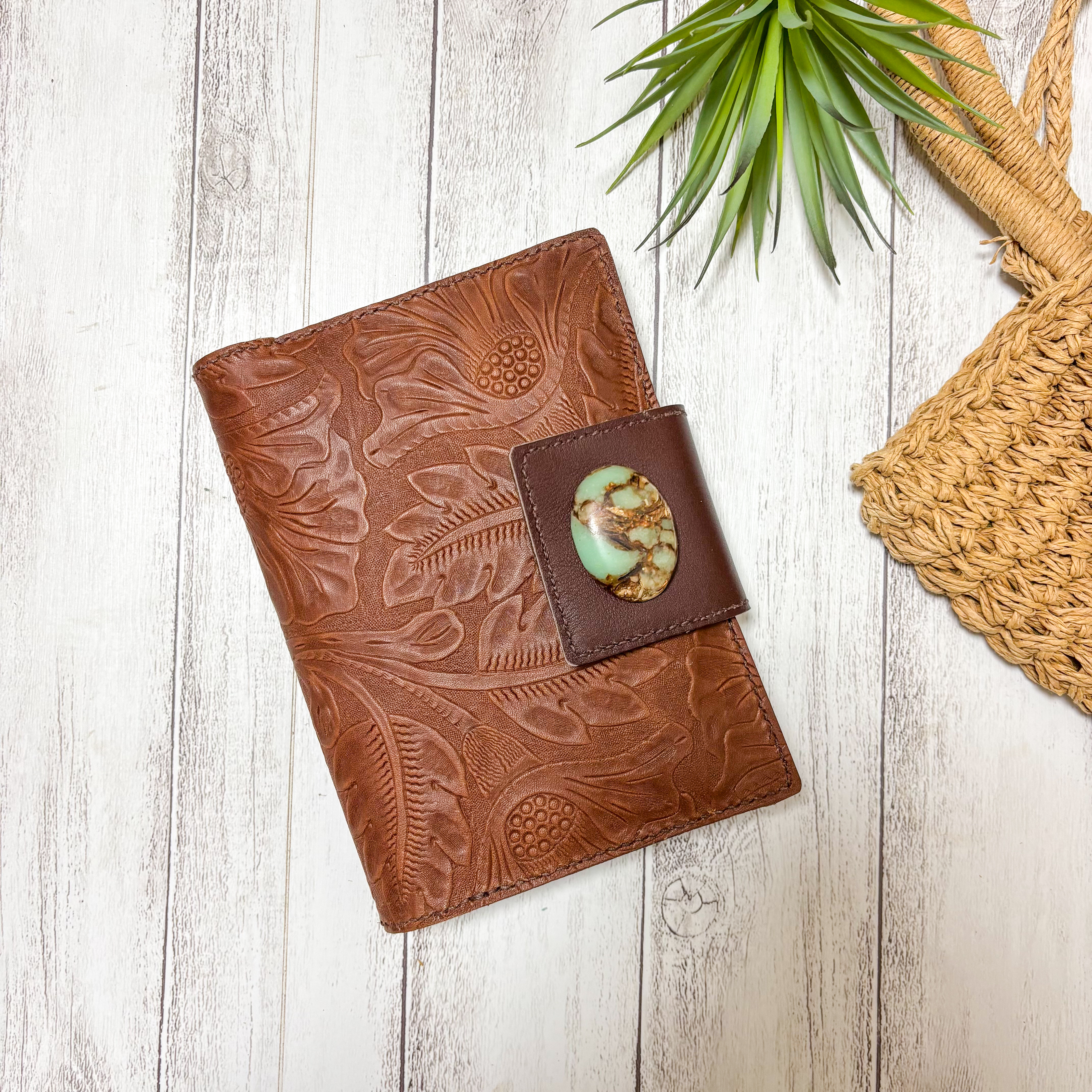 母子手帳ケース　お薬手帳ケース　花柄　ブラウン　革　本革　レザークラフト  マルチケース  手縫い　手帳型