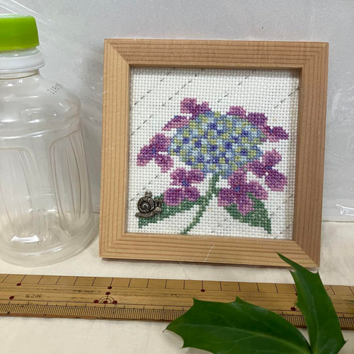 クロスステッチ刺繍 アジサイ紫陽花あじさい 木額入り 壁飾り クロスステッチ刺繍 アジサイ紫陽花あじさい 木額入り 壁飾り