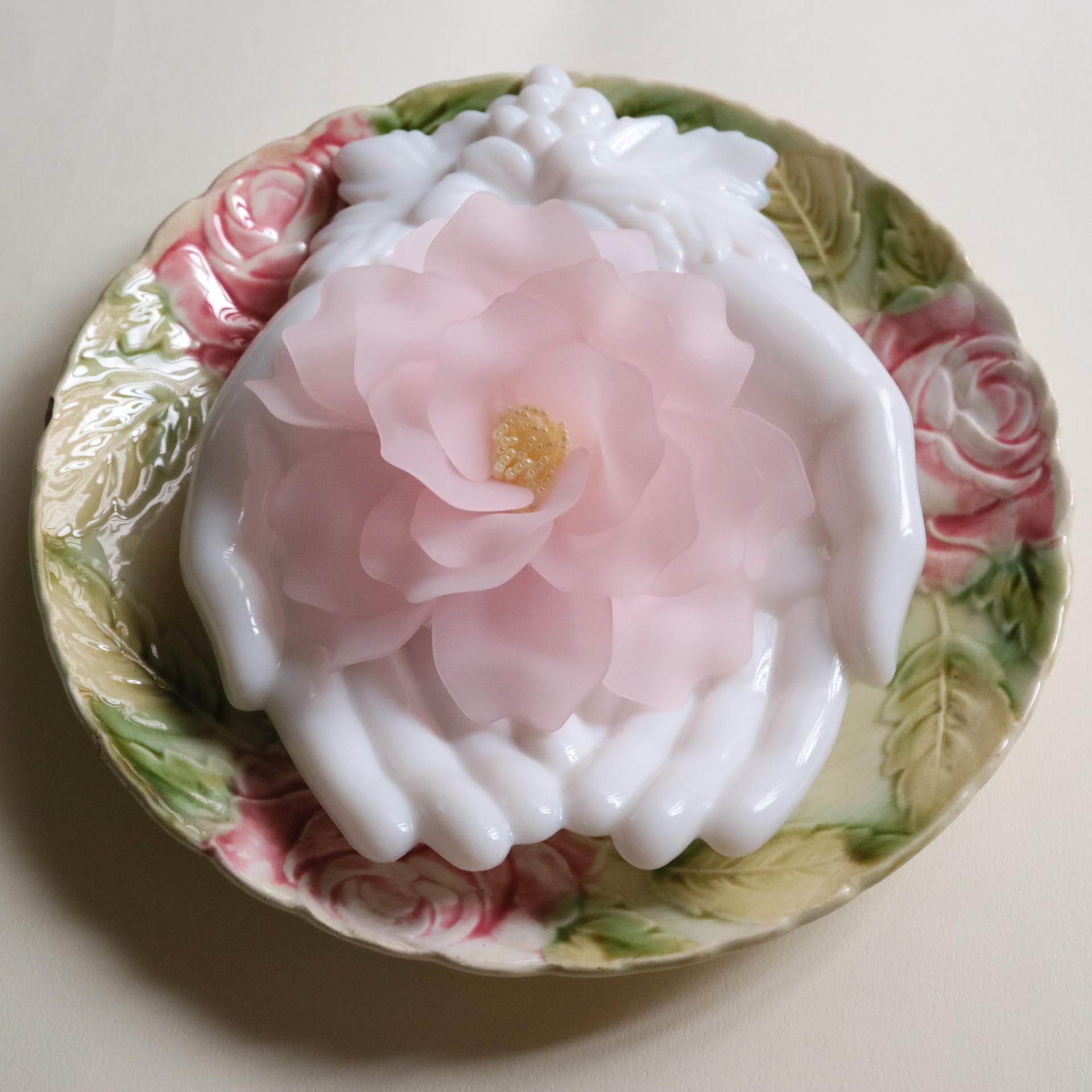 夢見る大輪芍薬のコサージュ（ピンク）＊大輪 ピオニー 花 フラワー ブローチ 軽い 上品 優雅 清楚 かわいい 華やか 5,100円