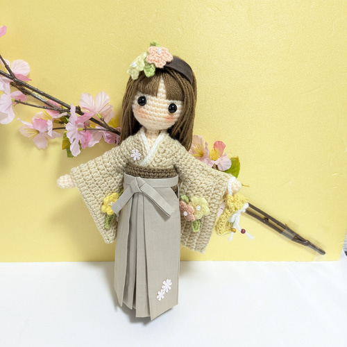 ✿Chie 着せ替えあみぐるみ女の子 あみぐるみ人形】着せ替えあみぐるみ女の子メイちゃんの紹介をし