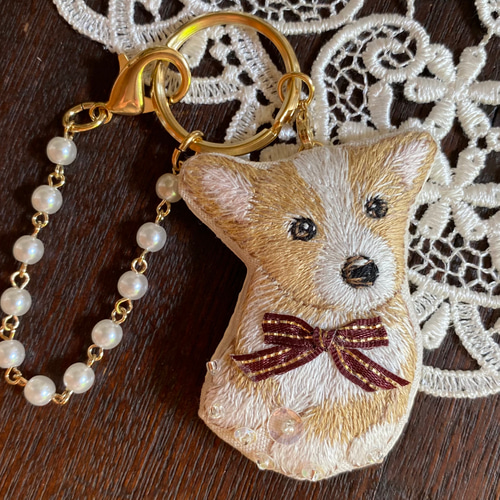 コーギー バッグチャーム キーホルダー 手刺繍 プレゼント