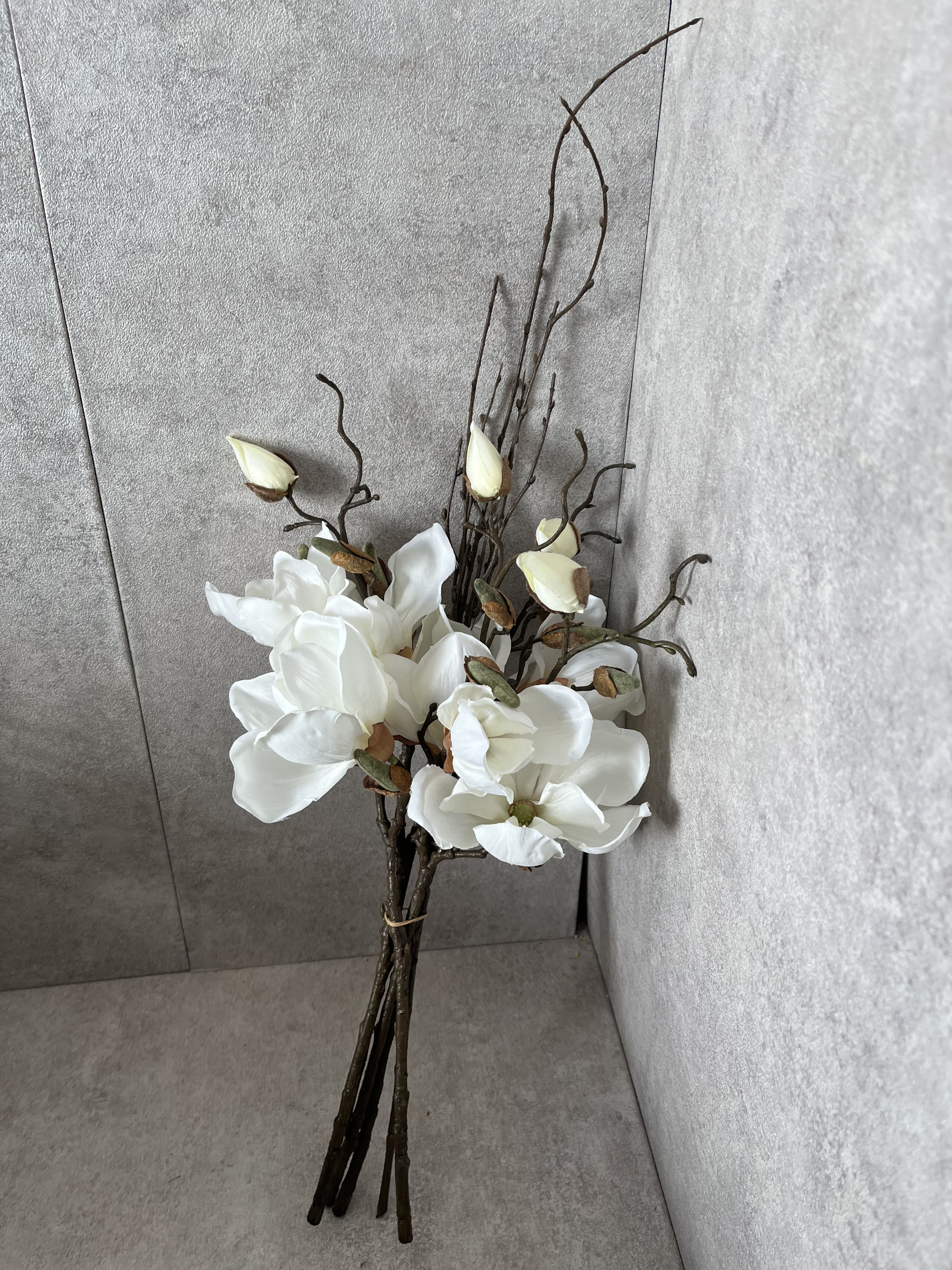 d6本セット　造花　木蓮　マグノリア　ホワイト　アーティフィシャルフラワー