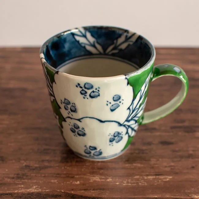 古赤絵 柘榴文 彫マグカップ（緑）【陶祥窯・有田焼】