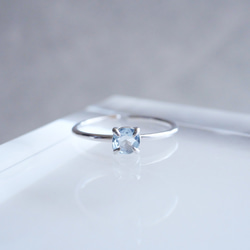 アクアマリンの一粒リング　３月誕生石　指輪　シルバー925　18KGP　フリーサイズ　金属アレルギー対応　ゴールド 5枚目の画像