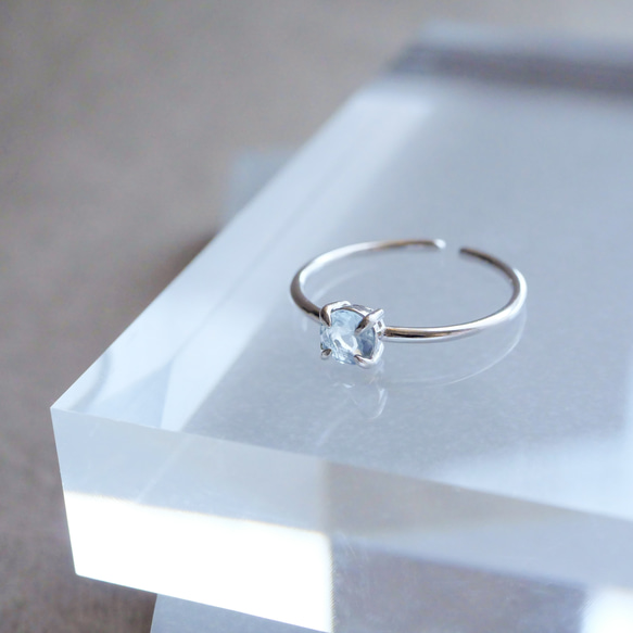 アクアマリンの一粒リング　３月誕生石　指輪　シルバー925　18KGP　フリーサイズ　金属アレルギー対応　ゴールド 3枚目の画像