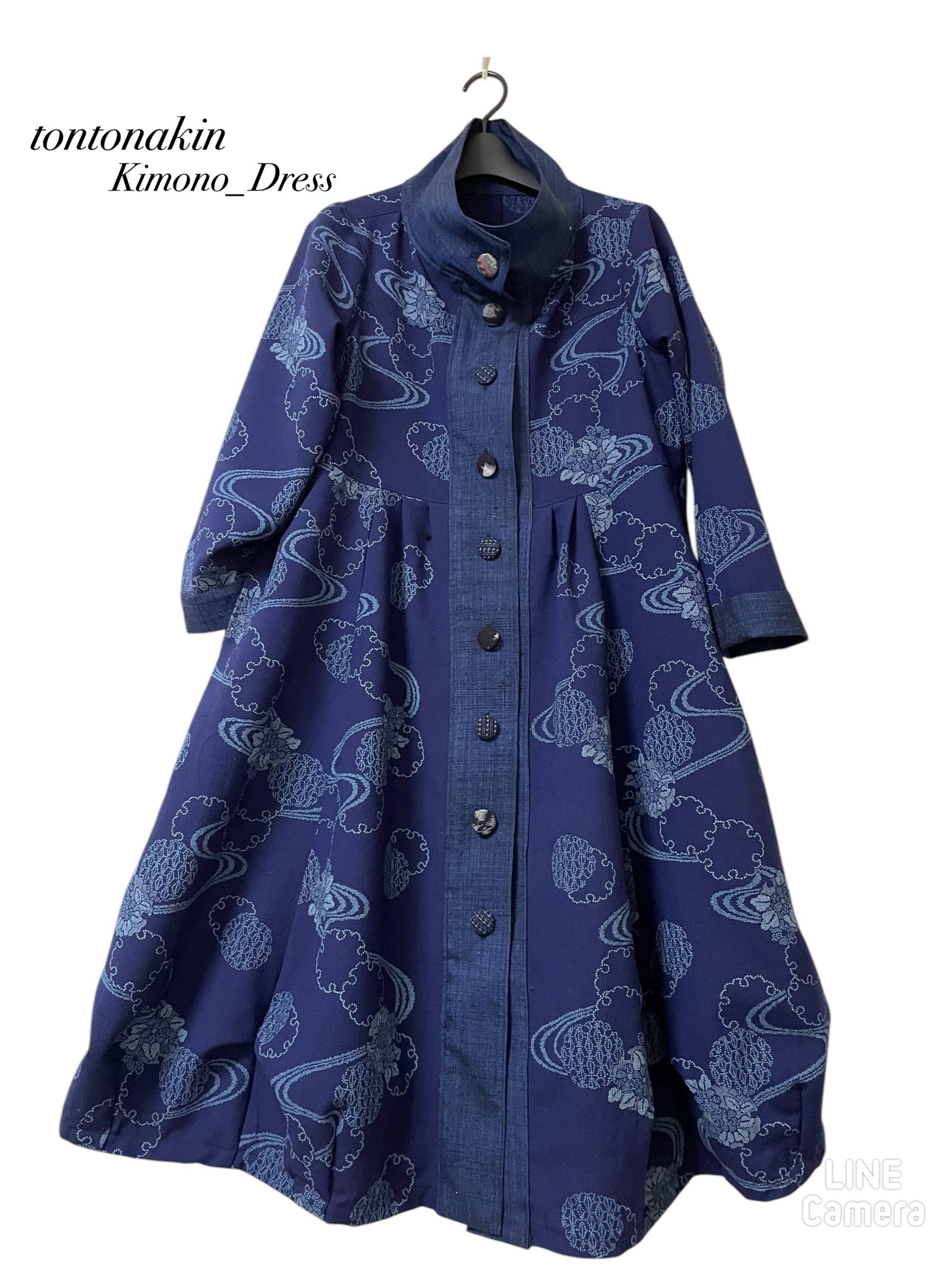 送料無料 着物 リメイク 藍 雪輪模様 立体裁断 バルーン コート ワンピース フリーサイズ 35,100円