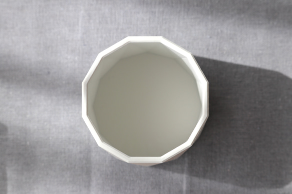 ペン立て　ペンスタンド　小物入れ　デザインポット　ホワイト（DesignPot_004） 4枚目の画像