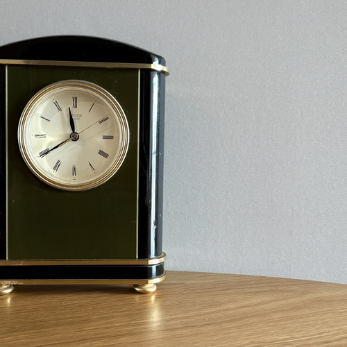 国産の古いレトロな置き時計 CITIZEN 置き時計 昭和レトロ