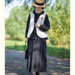 2色 リネン100% フリルカラーとふんわりシルエットのブラウス【春秋】黒・グレー 7枚目の画像