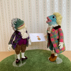 落ちても割れないハンプティダンプティ&アリス 羊毛フェルト きのこの