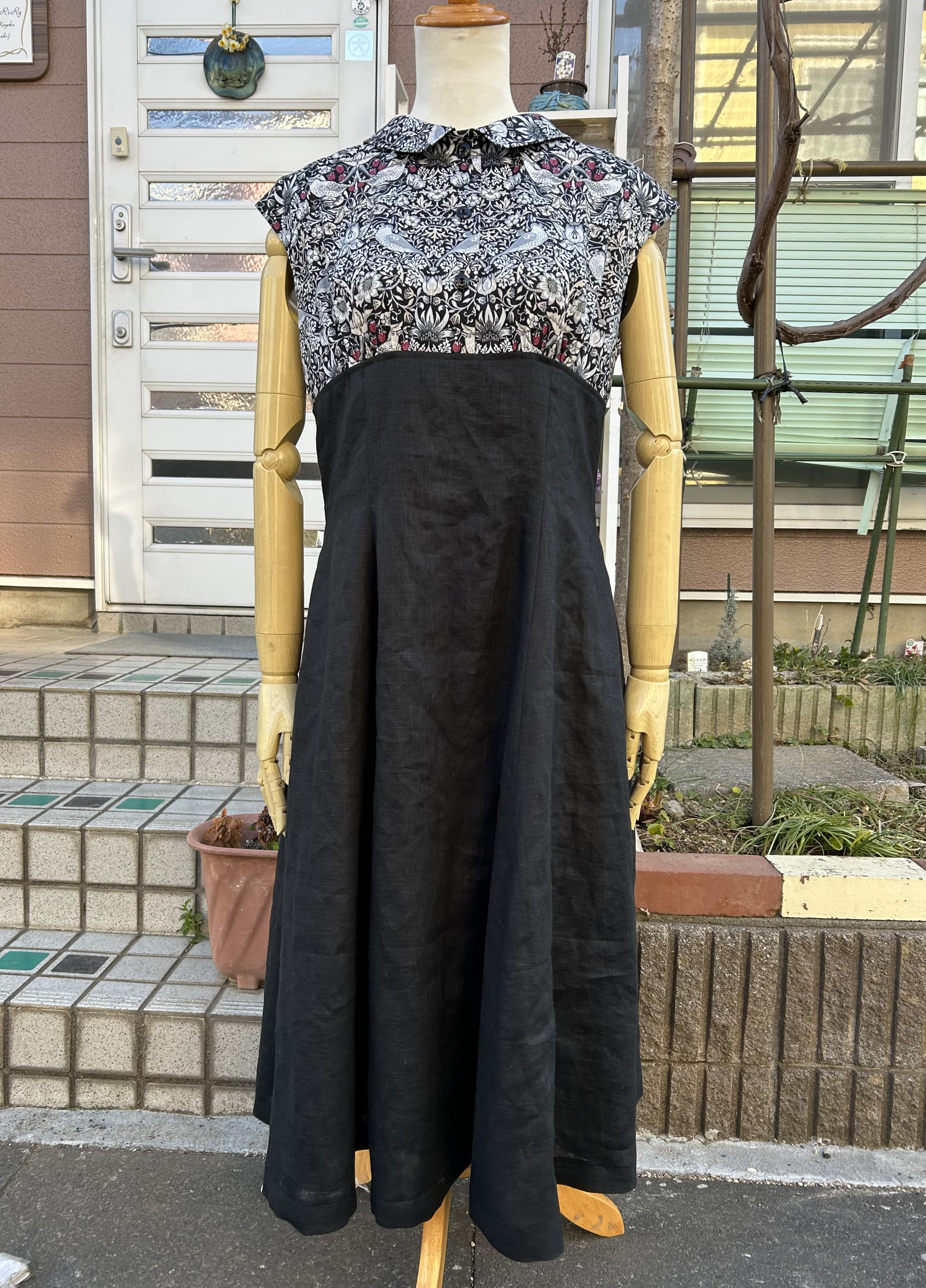 いちご泥棒❤︎ブラックリネンOP