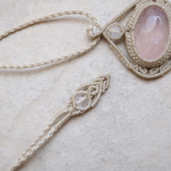 ローズクォーツ天然石マクラメネックレスmac412-エスニックアジアンエキゾチックなアレルギーフリーの大振りアクセサリー 7枚目の画像