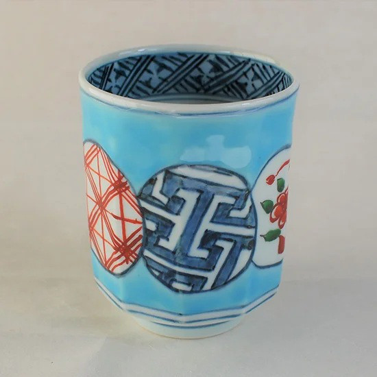 古赤絵 丸文繋鎬 面取湯呑（浅葱）【陶祥窯・有田焼】