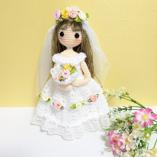 ✿夢のウエディングドレスの女の子 着せ替えあみぐるみ