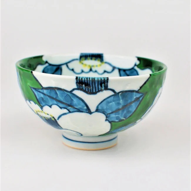 古赤絵 椿文様彫 茶碗（小・緑）【陶祥窯・有田焼】