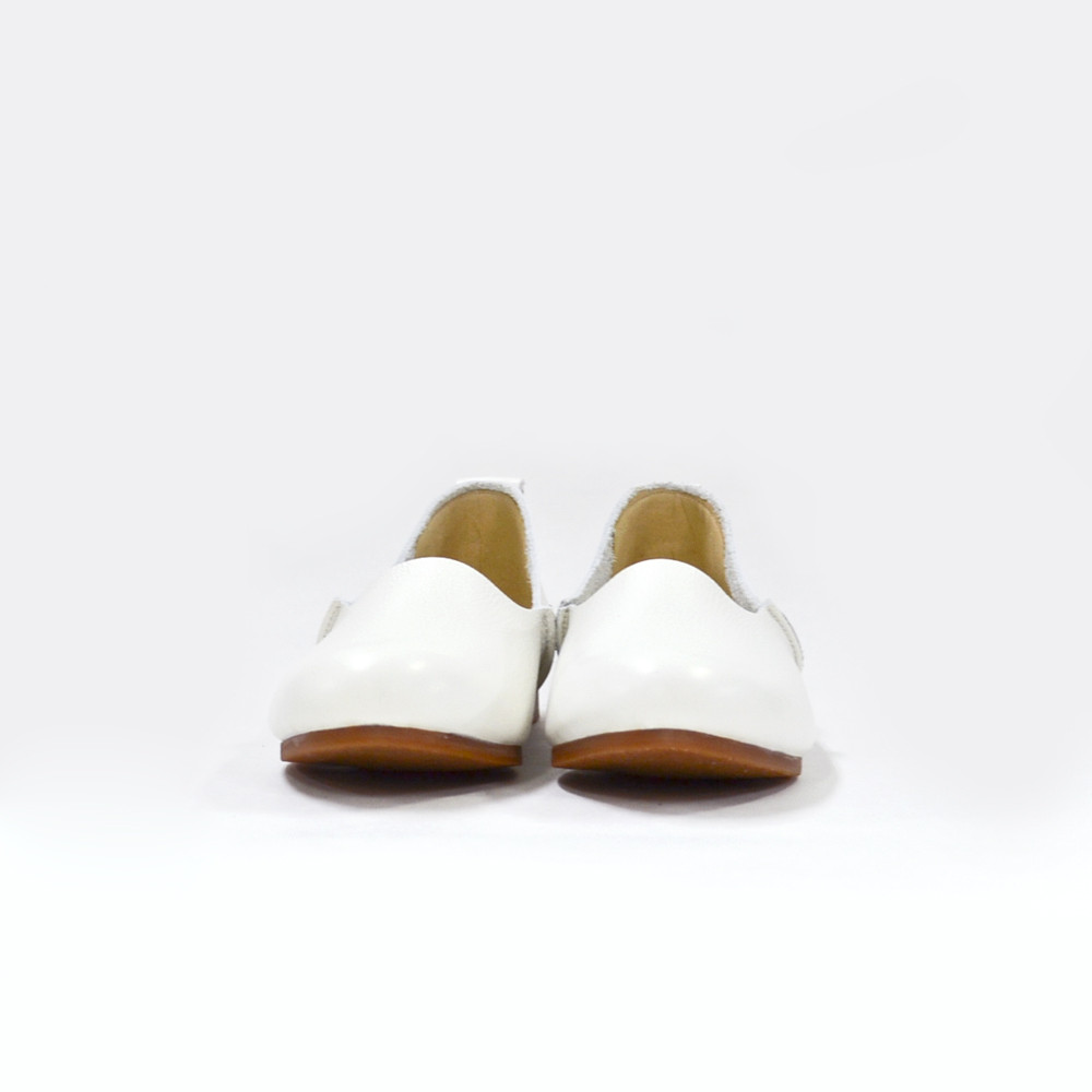 ｜春ファッション｜レザーフラットシューズ(White）