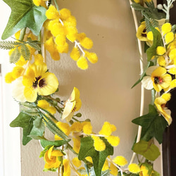 【ｱｰﾃｨﾌｨｼｬﾙﾌﾗﾜｰの壁掛け】ミﾓｻﾞとﾊﾟﾝｼーの壁掛け・・・新年度、母の日フラワー、ブライダル 2枚目の画像