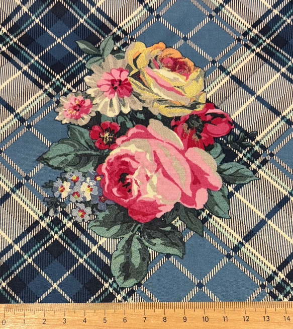 チェックにブーケ　yuwa  ２色あり 3枚目の画像