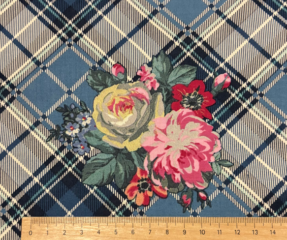 チェックにブーケ　yuwa  ２色あり 5枚目の画像