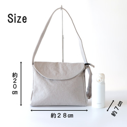 フラップポシェット＊余裕のサイズ感＊身軽なお出掛けに（アイスグレー） 13枚目の画像