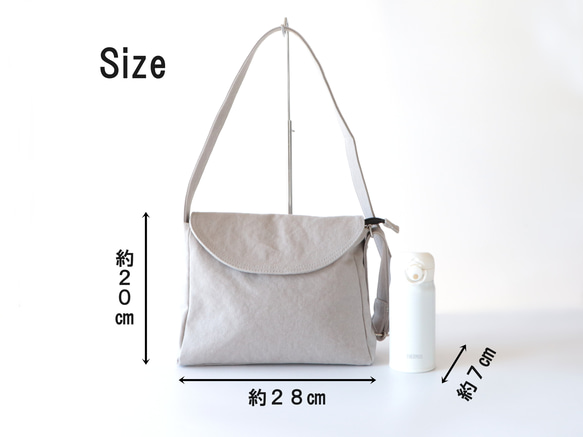 フラップポシェット＊余裕のサイズ感＊身軽なお出掛けに（アイスグレー） 13枚目の画像