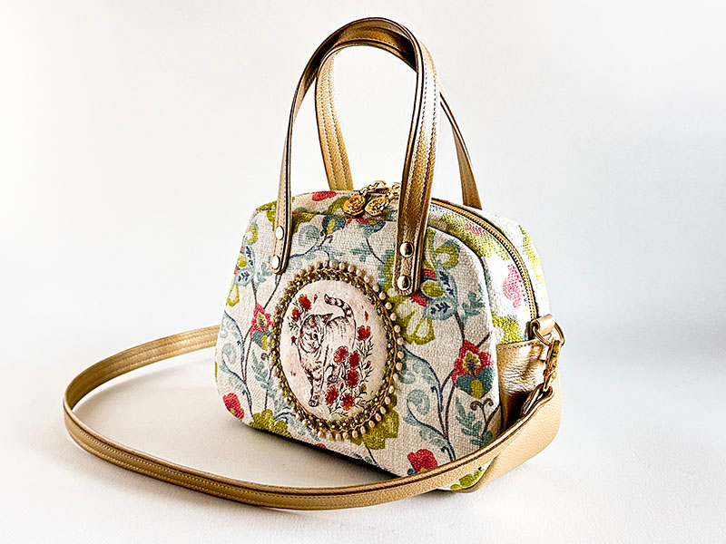 【即納品】太めの猫×ウィリアム・モリス◎ゴールド牛革仕立ての上品2WAYミニボストン