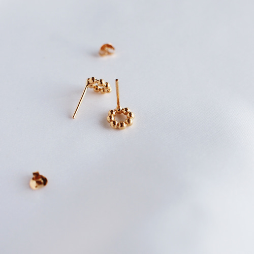 24KGP（SV925）】月スタッドピアス ボールチェーン 8mm silver925 gold