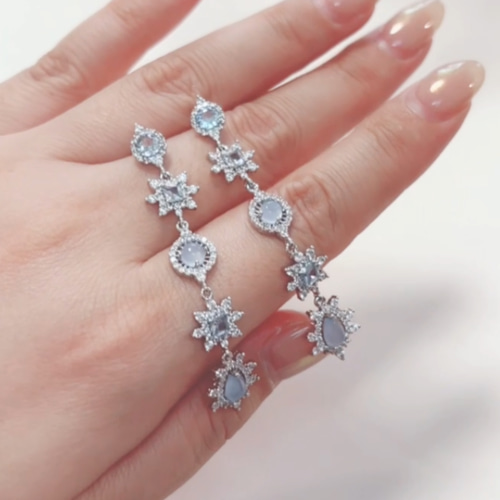 Juna.Tokyo】diamond long Blue pierce イヤリング・ノンホールピアス