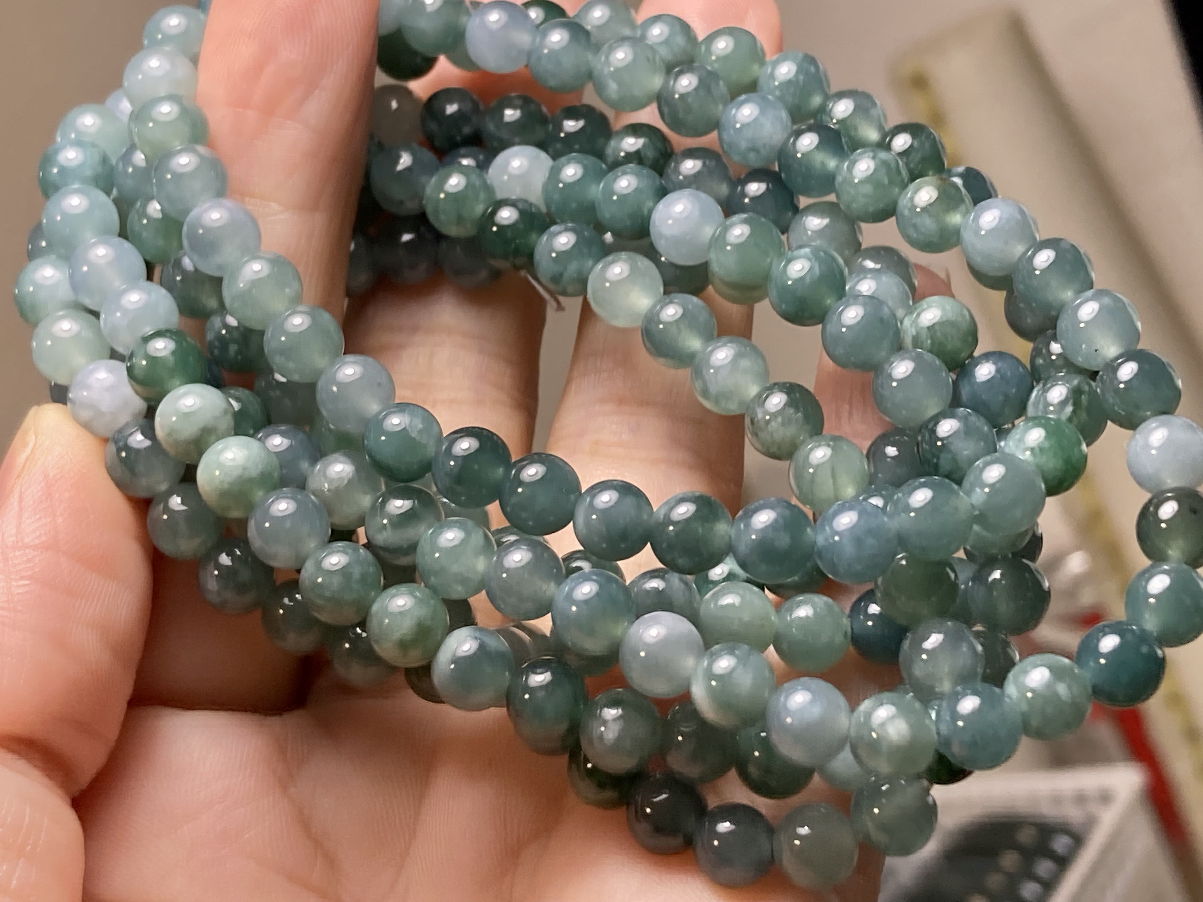 楽天市場】グアテマラ産 翡翠 ヒスイ jade バングル 高品質