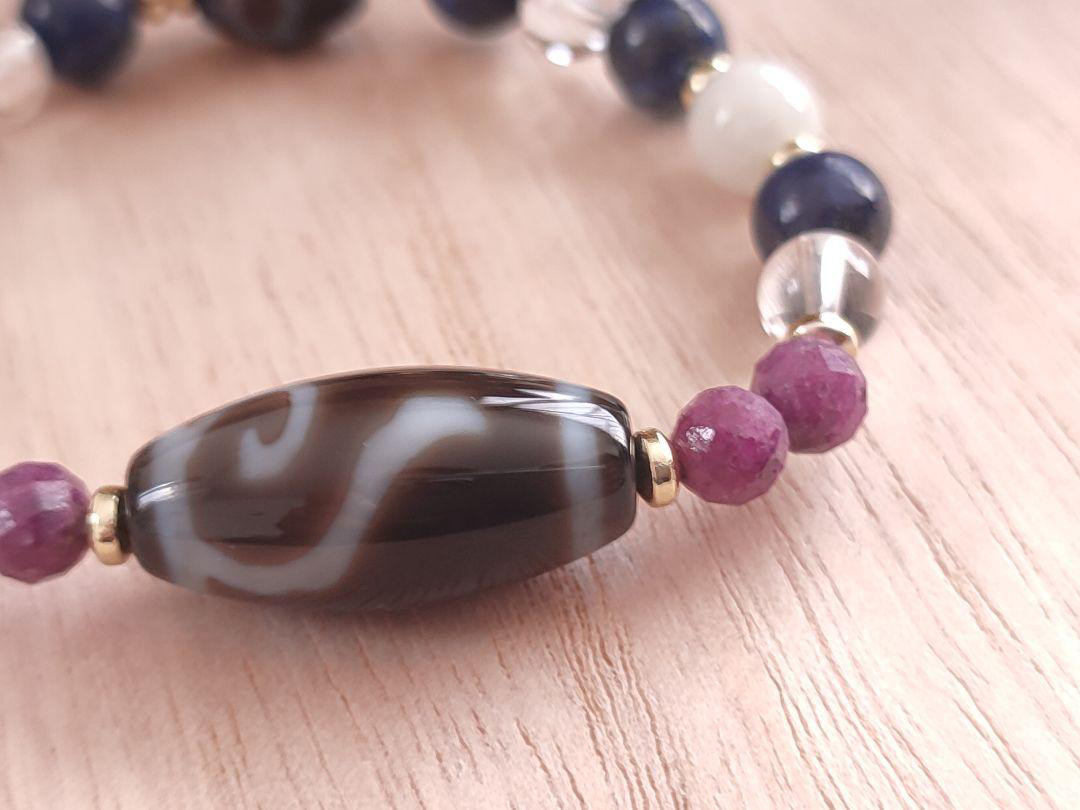 ◇T-12◇如意天珠と水蓮花天珠・ルビー・ラピスラズリ・翡翠・アイリス  