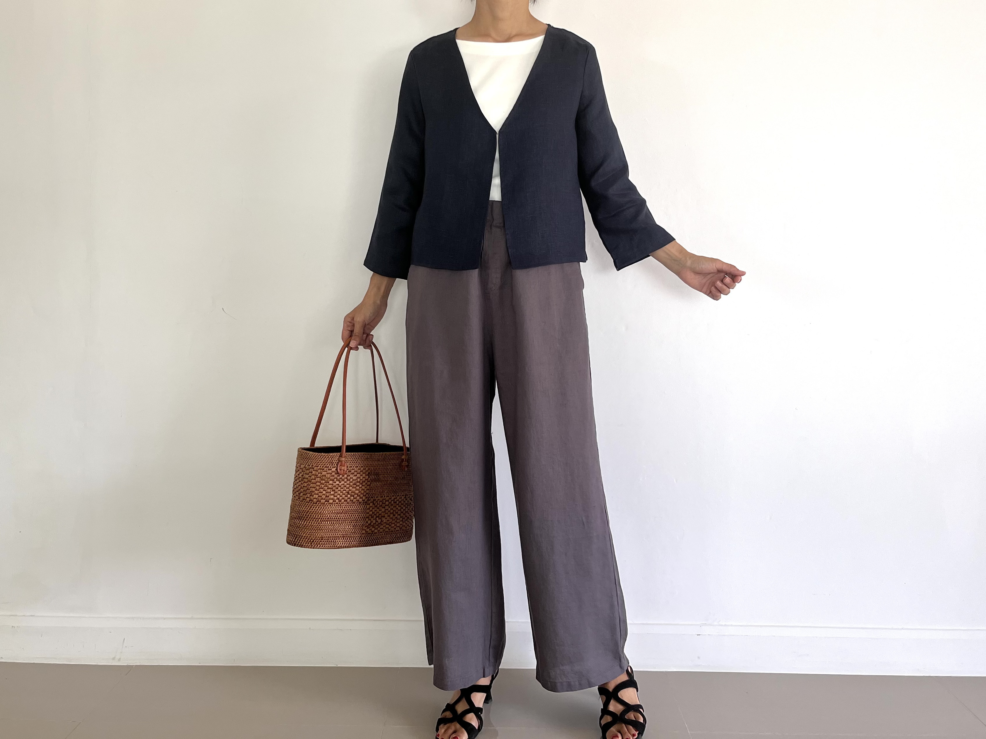 涼やかリネンの七分袖ジャケット｜冷房・日焼け対策にも便利で軽やか　濃紺　GK500