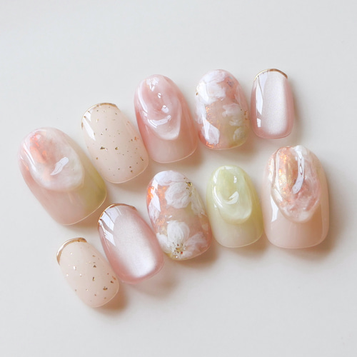 国内最安値！ 春色ふんわりニュアンスフラワーネイル-coral pink×green ネイルチップ・付け爪