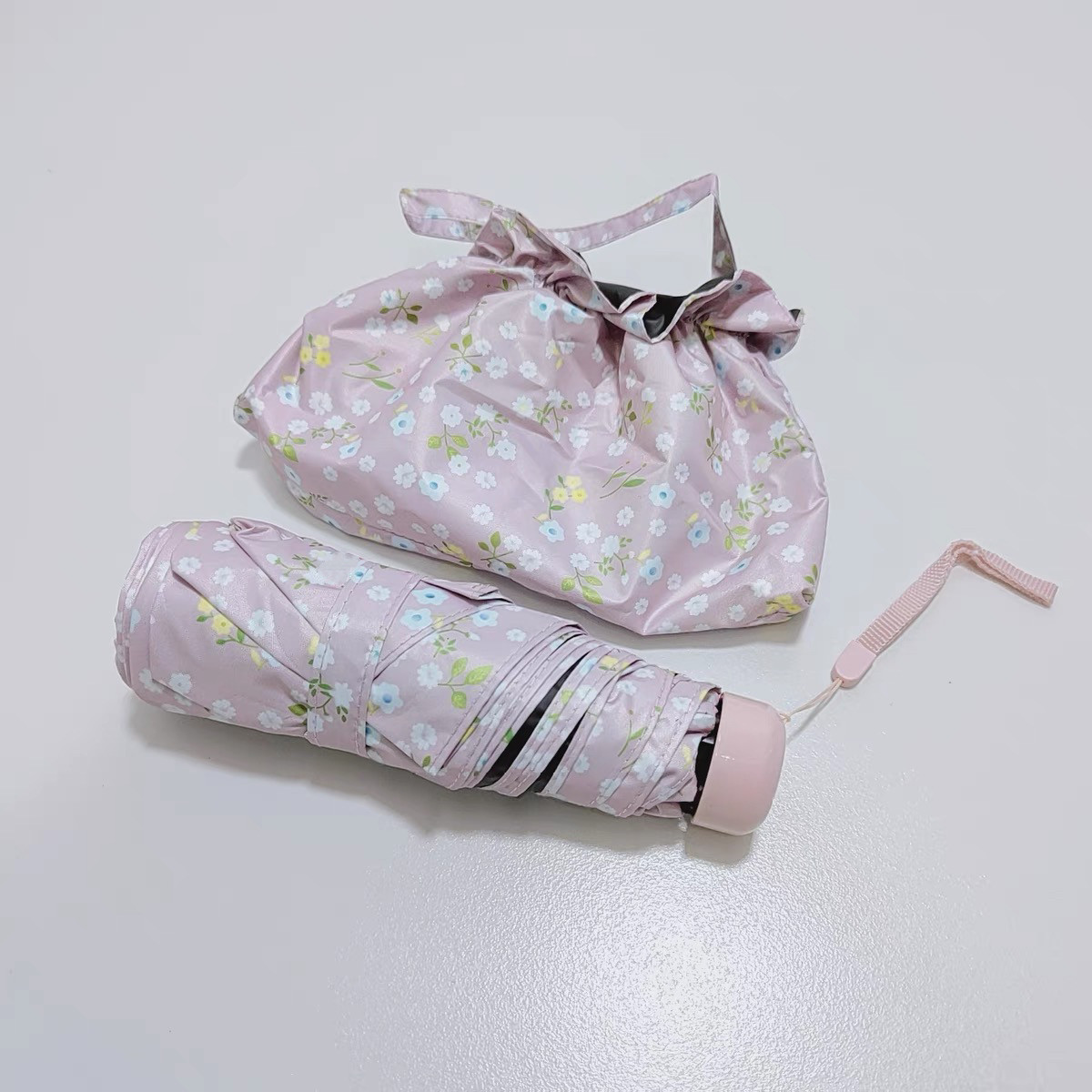 ミニ傘、携帯便利、超軽量、晴雨兼用、折りたたみ傘、日傘 、UVカット、遮光、遮熱、手動開閉タイプ、小さな花柄、梅雨対策